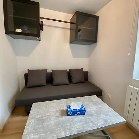 Centre-ville - 039 Apartamento *